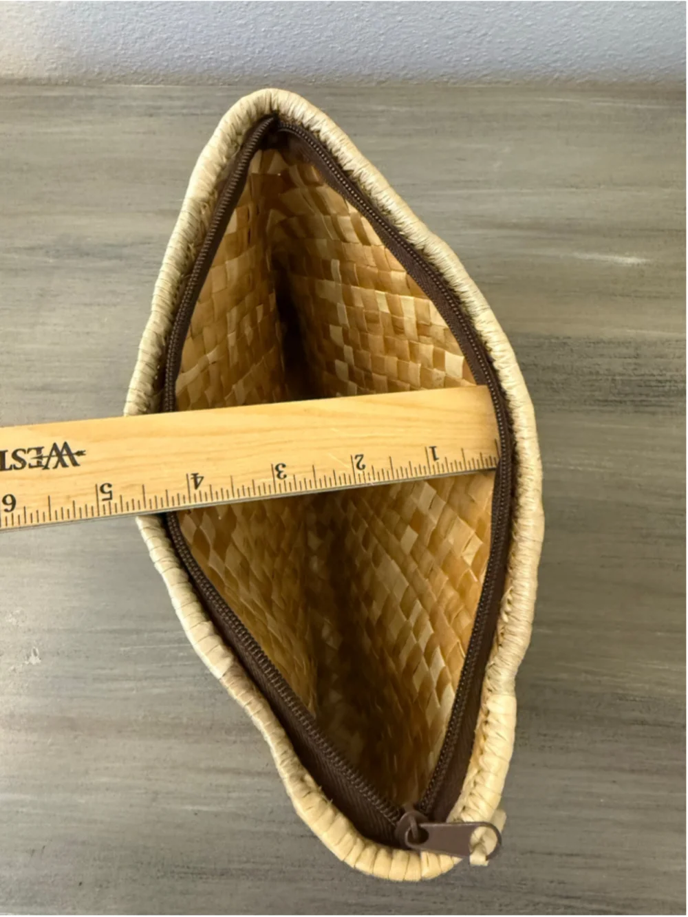 Vintage Artisanal Handwoven Pandanus Palm Leaf Straw Pouch Clutch 10”x7”